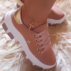 Tenis feminino plataforma para trabalho passeio e dia a dia Casual